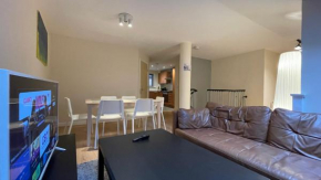 4- bedroom , 1 living room Flat Near Emirates Stadium
